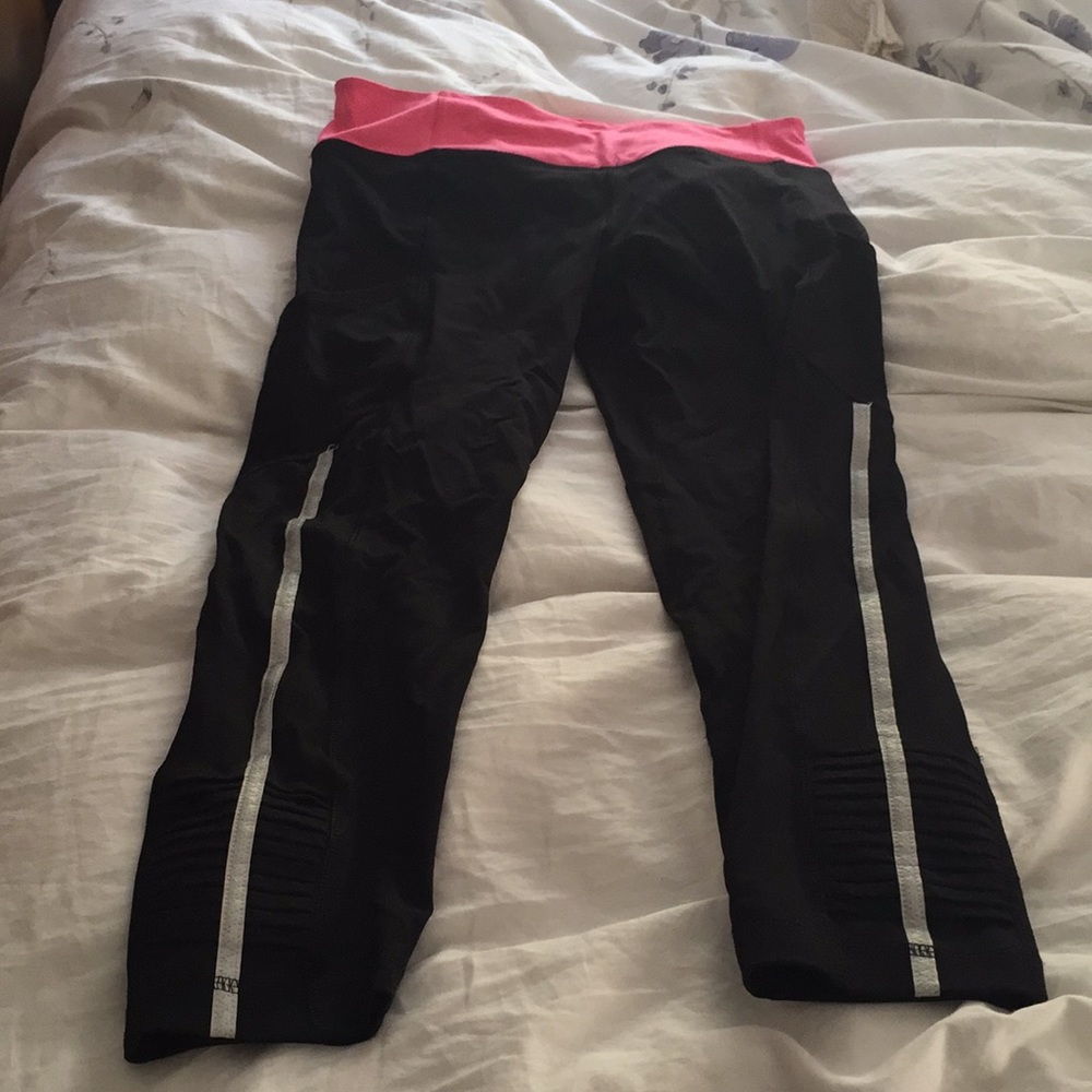Workout 7/8 leggings with pink